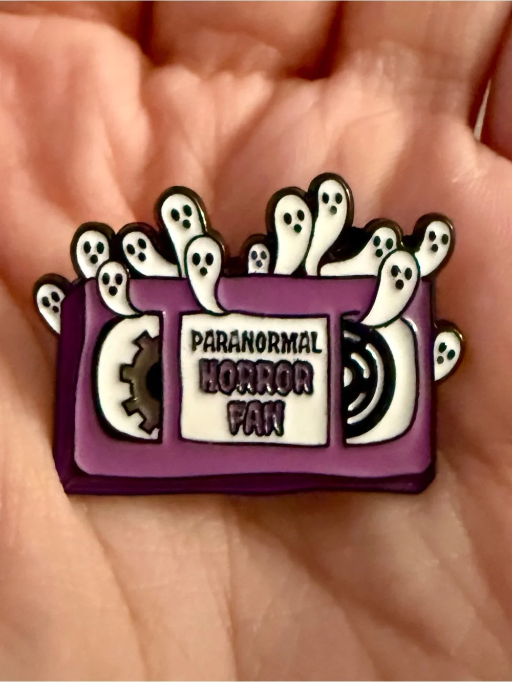 New Retro Enamel Pin Paranormal horror Fan Funny Brooch Ghost Videocassette Goth